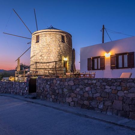 דירות אדאמאס The Windmill מראה חיצוני תמונה